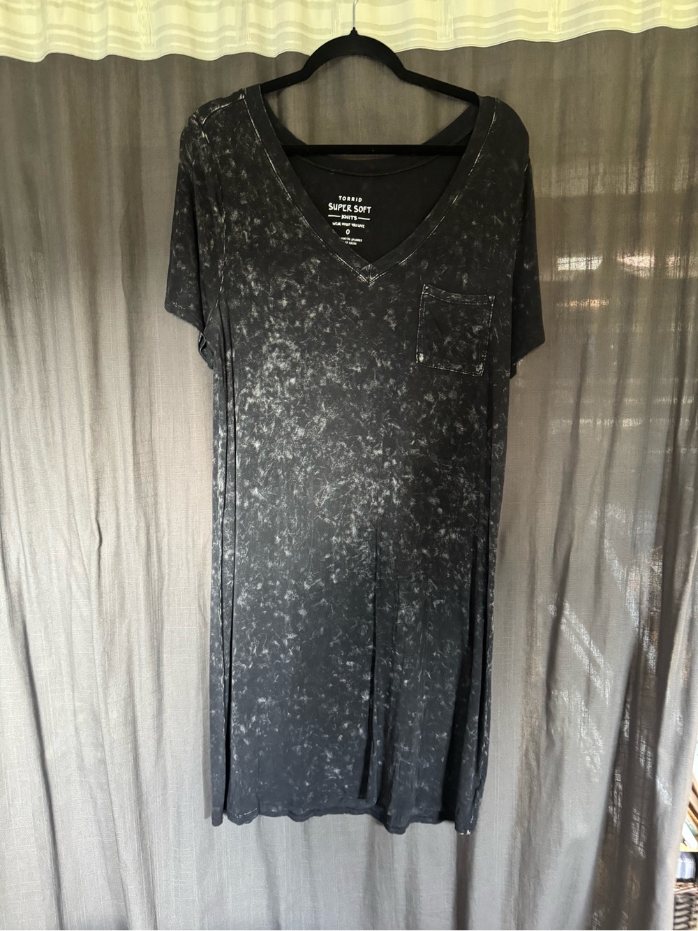 torrid Black Mineral Wash V-Neck Pocket Tunic